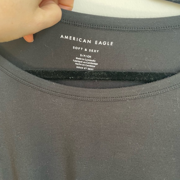 NWT American Eagle soft and sexy cropped tee in black - Picture 2 of 4